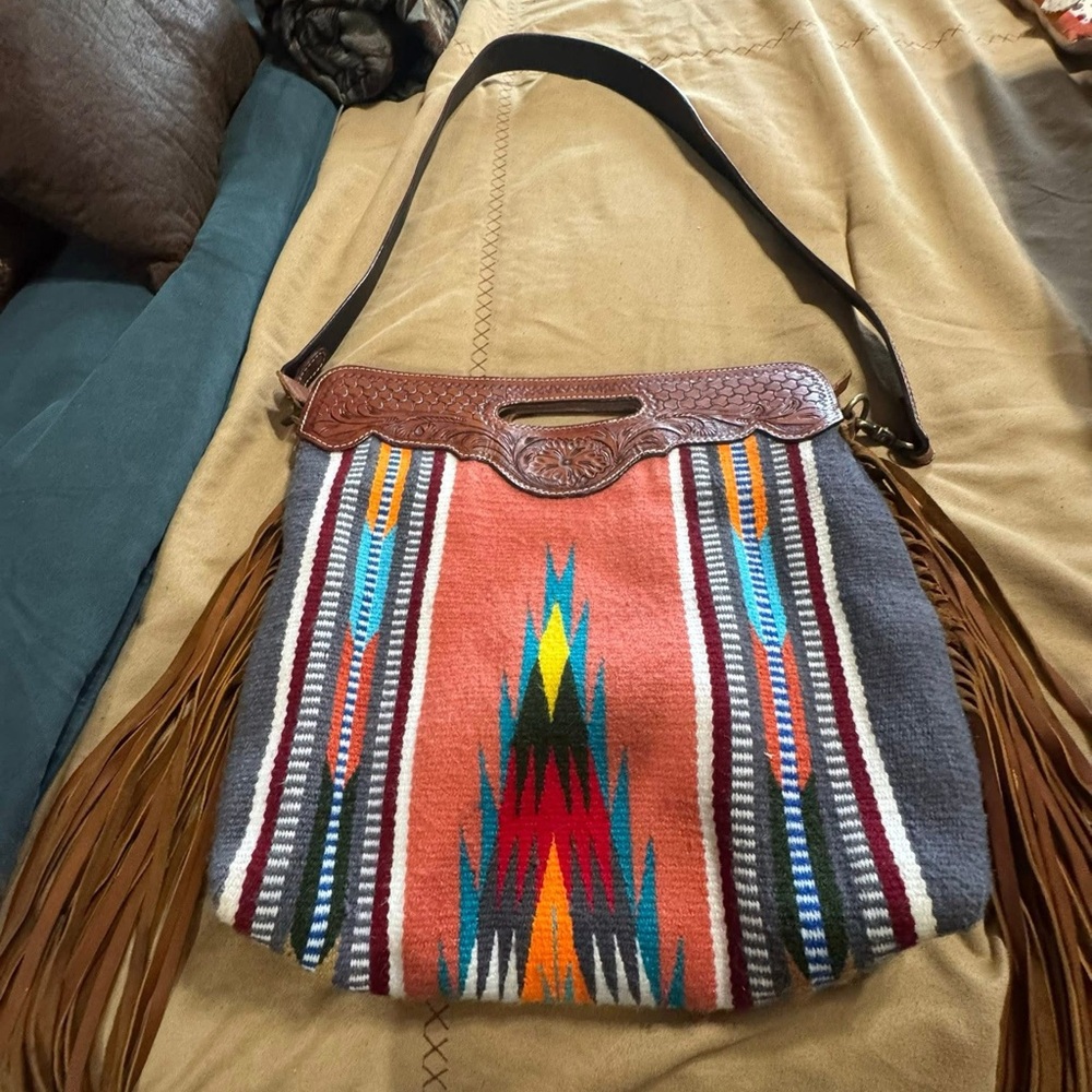 Southwestern Patterned Fringe Shoulder Bag